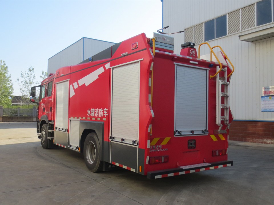 重汽汕德卡泡沫消防車(7.2噸)圖片